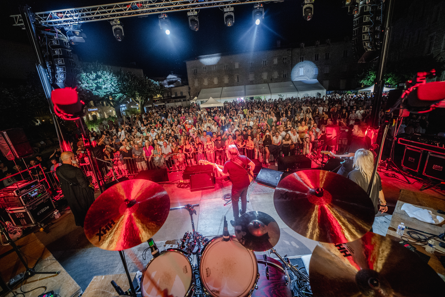 %Les Bastides en Meule Bleue%